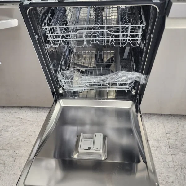 LG Dishwasher - Image 2
